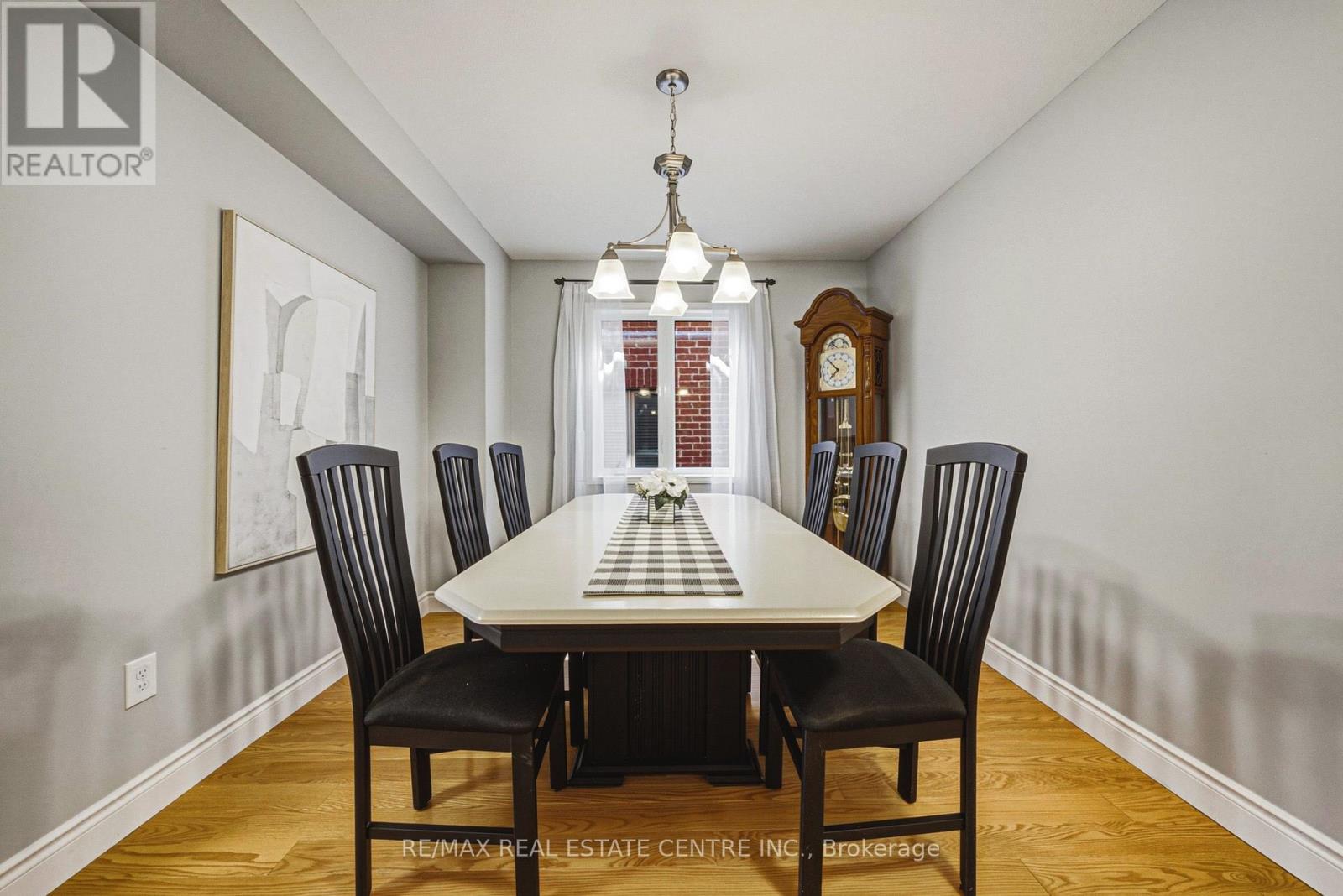 141 Lavery Heights, Milton, Ontario  L9T 0V4 - Photo 6 - W13695072
