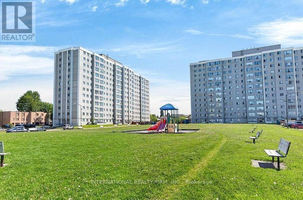 1111 - 50 Lotherton Pathway, Toronto, Ontario  M6B 2G8 - Photo 3 - W13695094