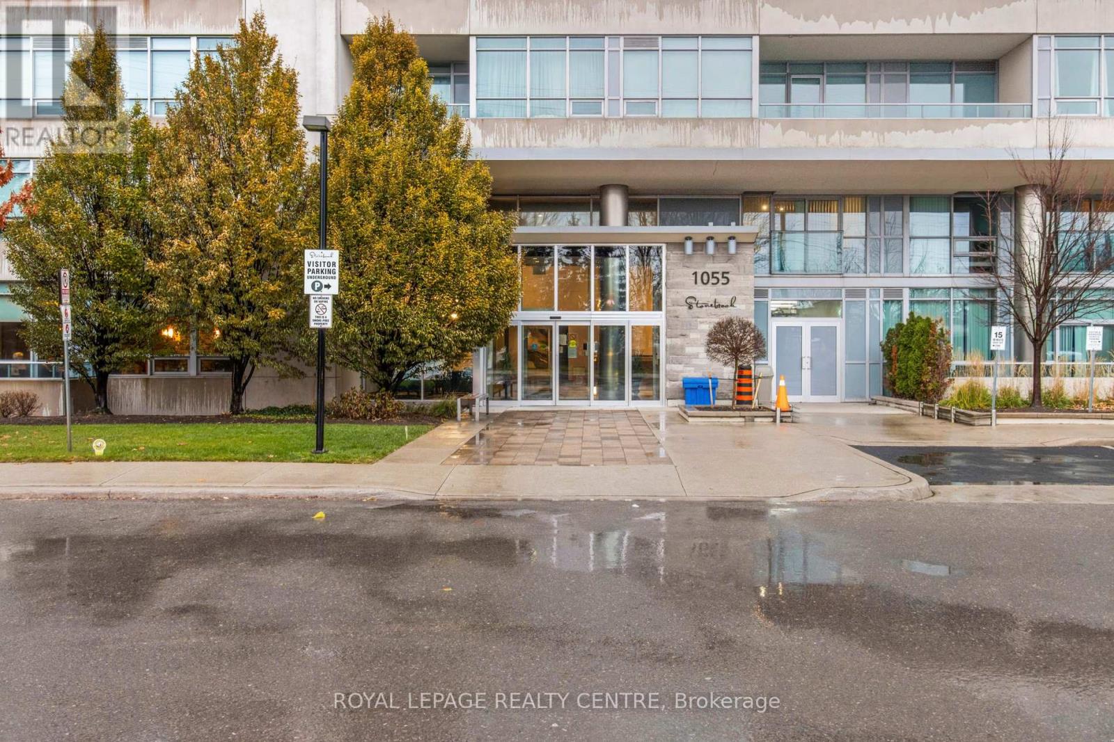 1503 - 1055 Southdown Road, Mississauga, Ontario  L5J 0A3 - Photo 3 - W13695116