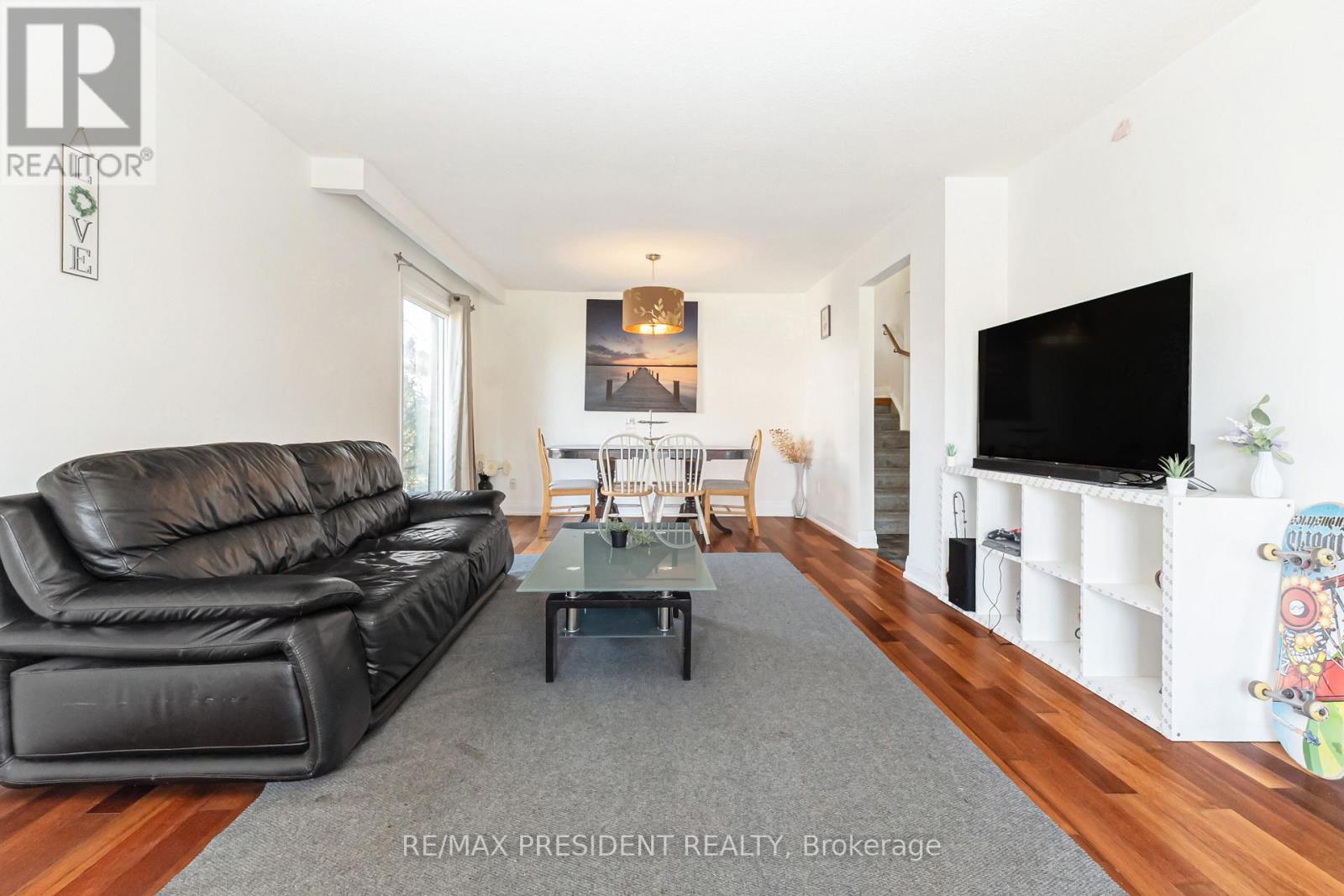 384 Centre Street N, Brampton, Ontario  L6V 3L6 - Photo 8 - W13695120