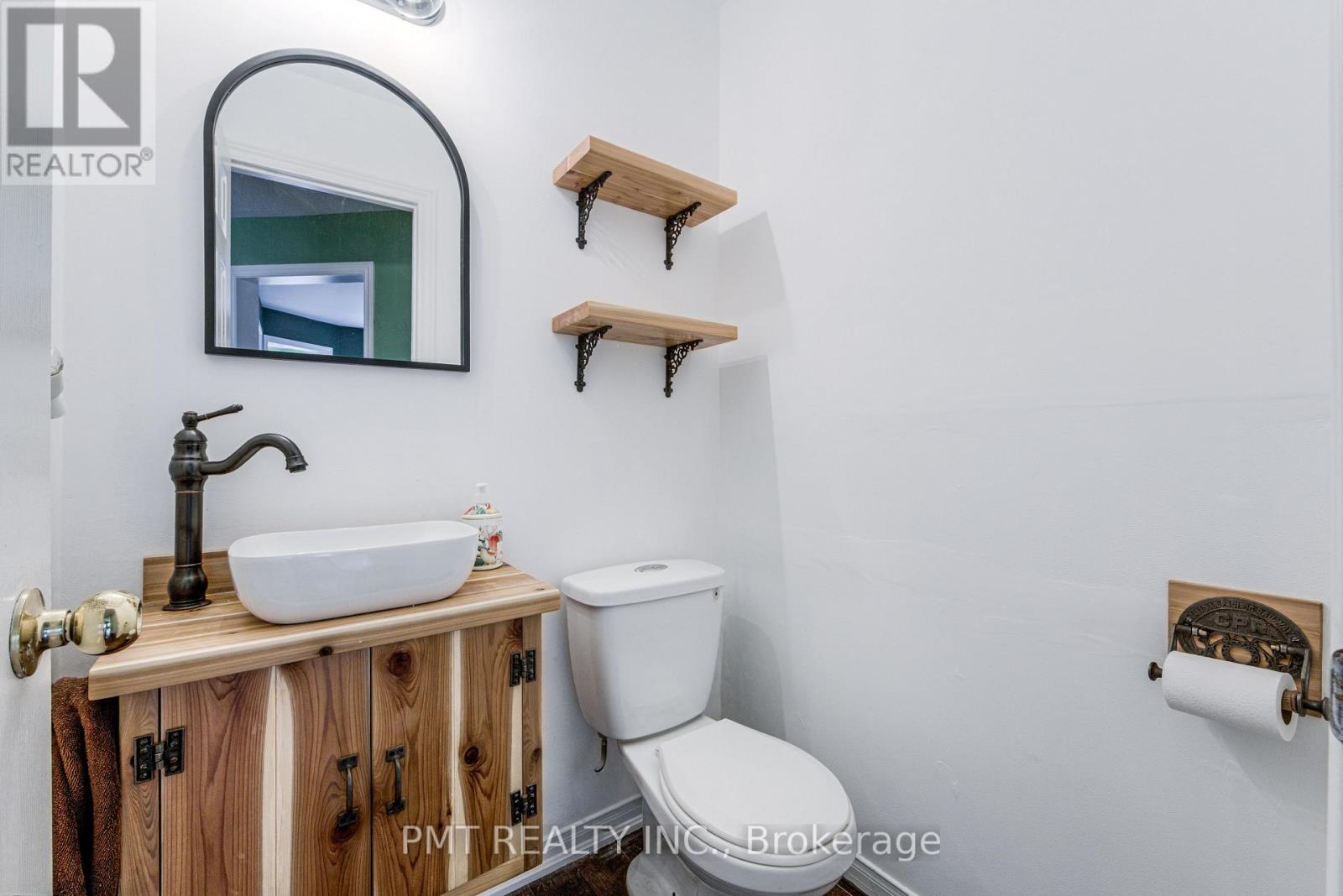 6364 Alderwood Trail, Mississauga, Ontario  L5N 6X1 - Photo 18 - W13695126