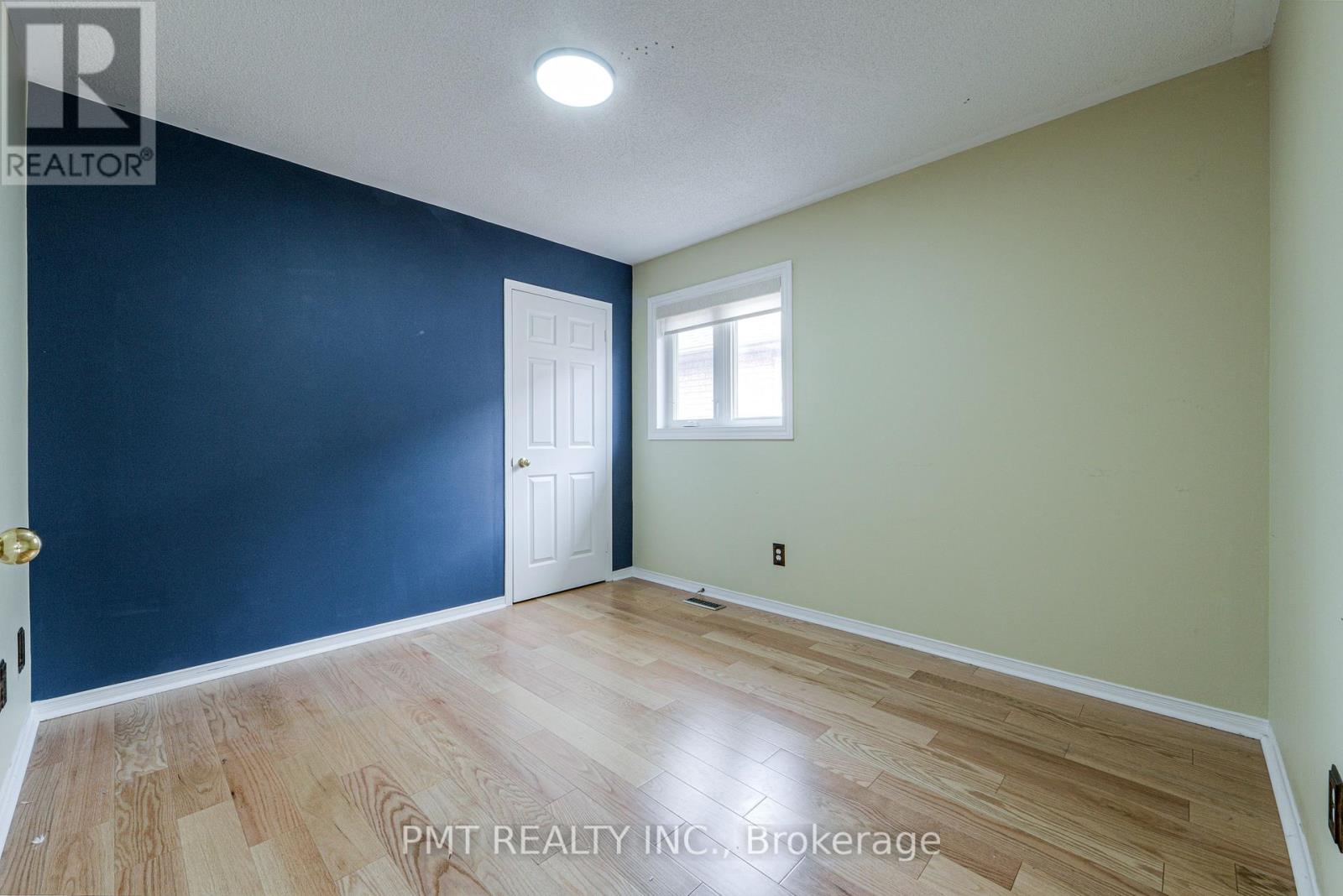 6364 Alderwood Trail, Mississauga, Ontario  L5N 6X1 - Photo 25 - W13695126