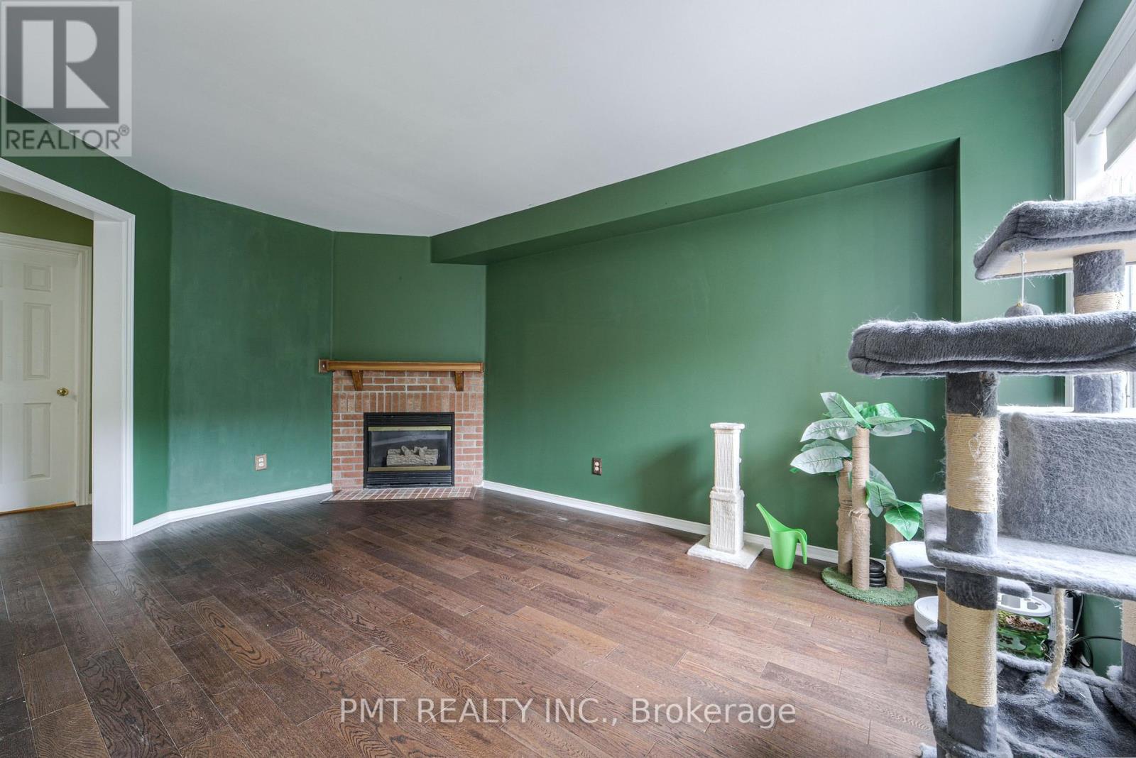 6364 Alderwood Trail, Mississauga, Ontario  L5N 6X1 - Photo 6 - W13695126