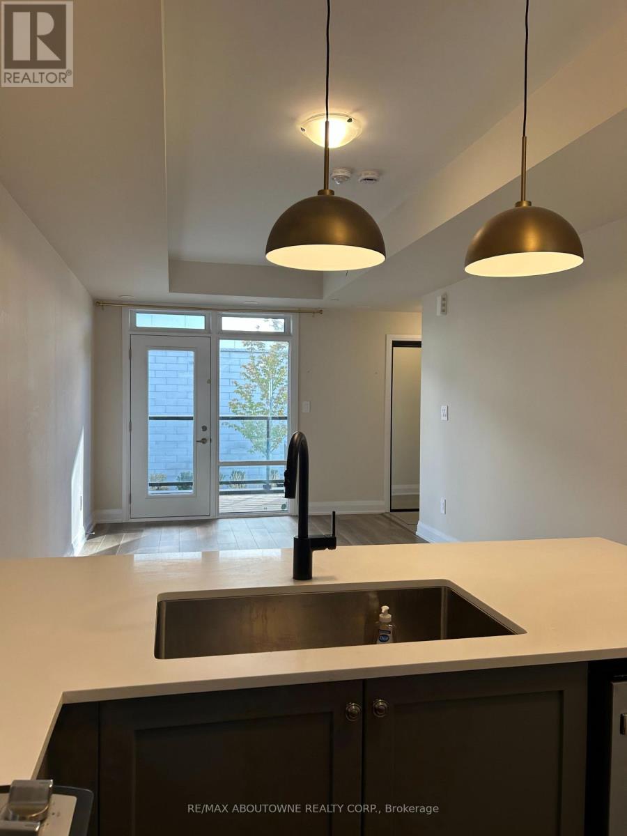 106 - 1581 ROSE WAY