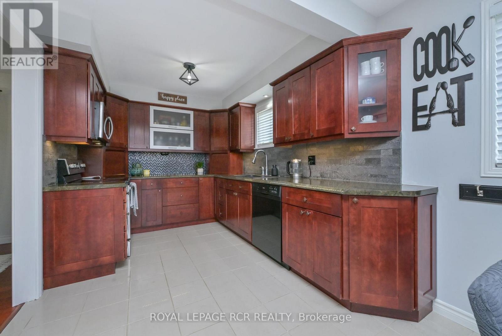 45 Fieldgate Drive, Orangeville, Ontario  L9W 4R9 - Photo 7 - W13695166
