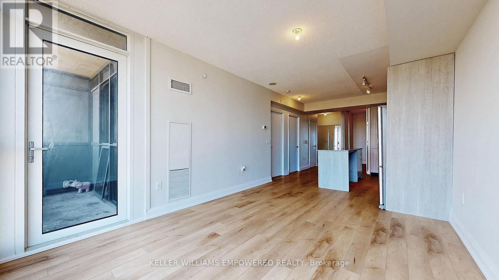 1401 - 9 Valhalla Inn Road, Toronto, Ontario  M9B 0B2 - Photo 11 - W13695224