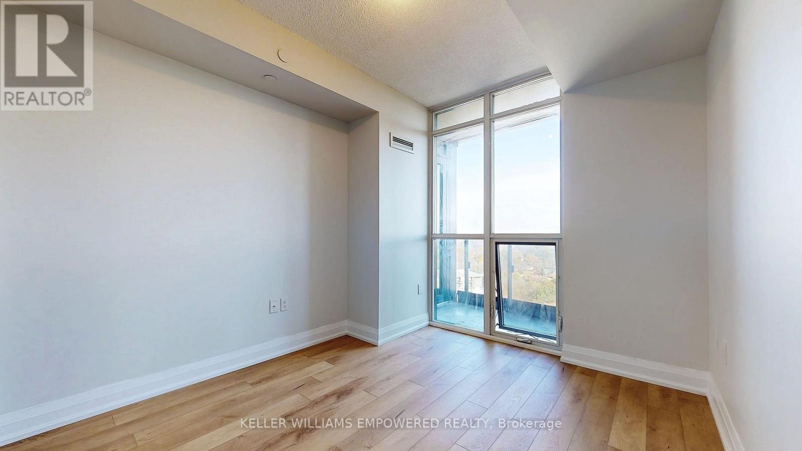 1401 - 9 Valhalla Inn Road, Toronto, Ontario  M9B 0B2 - Photo 16 - W13695224
