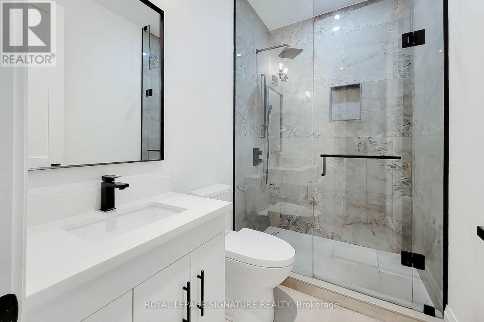 518 Sherin Drive, Oakville, Ontario  L6L 4J8 - Photo 19 - W13695240