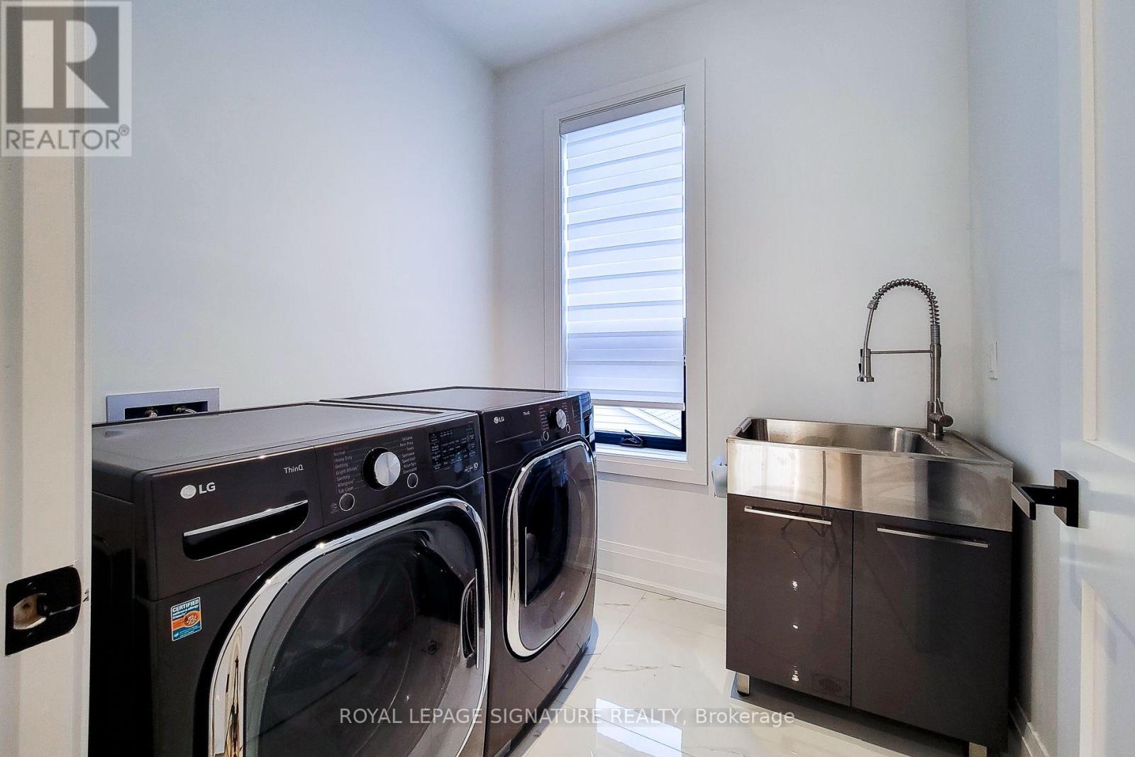 518 Sherin Drive, Oakville, Ontario  L6L 4J8 - Photo 21 - W13695240