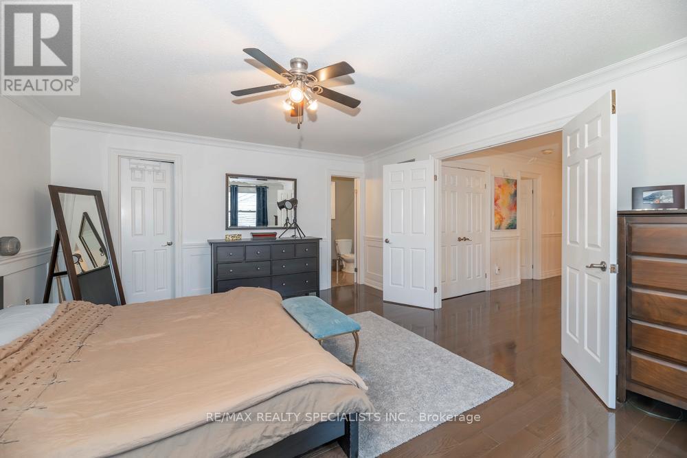 77 Leander Street, Brampton, Ontario  L6S 3N5 - Photo 20 - W13695258
