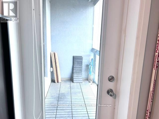 110 - 95 Dundas Street, Oakville, Ontario  L6M 5N4 - Photo 11 - W13695264