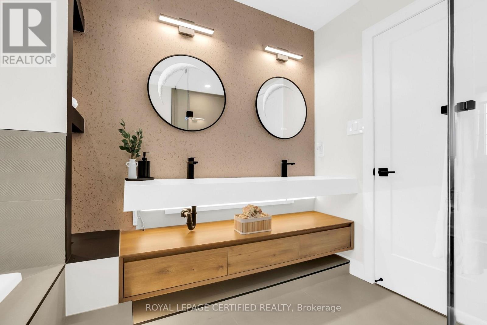 23 Charlie Jordan Road, Toronto, Ontario  M9M 0B7 - Photo 29 - W13695308