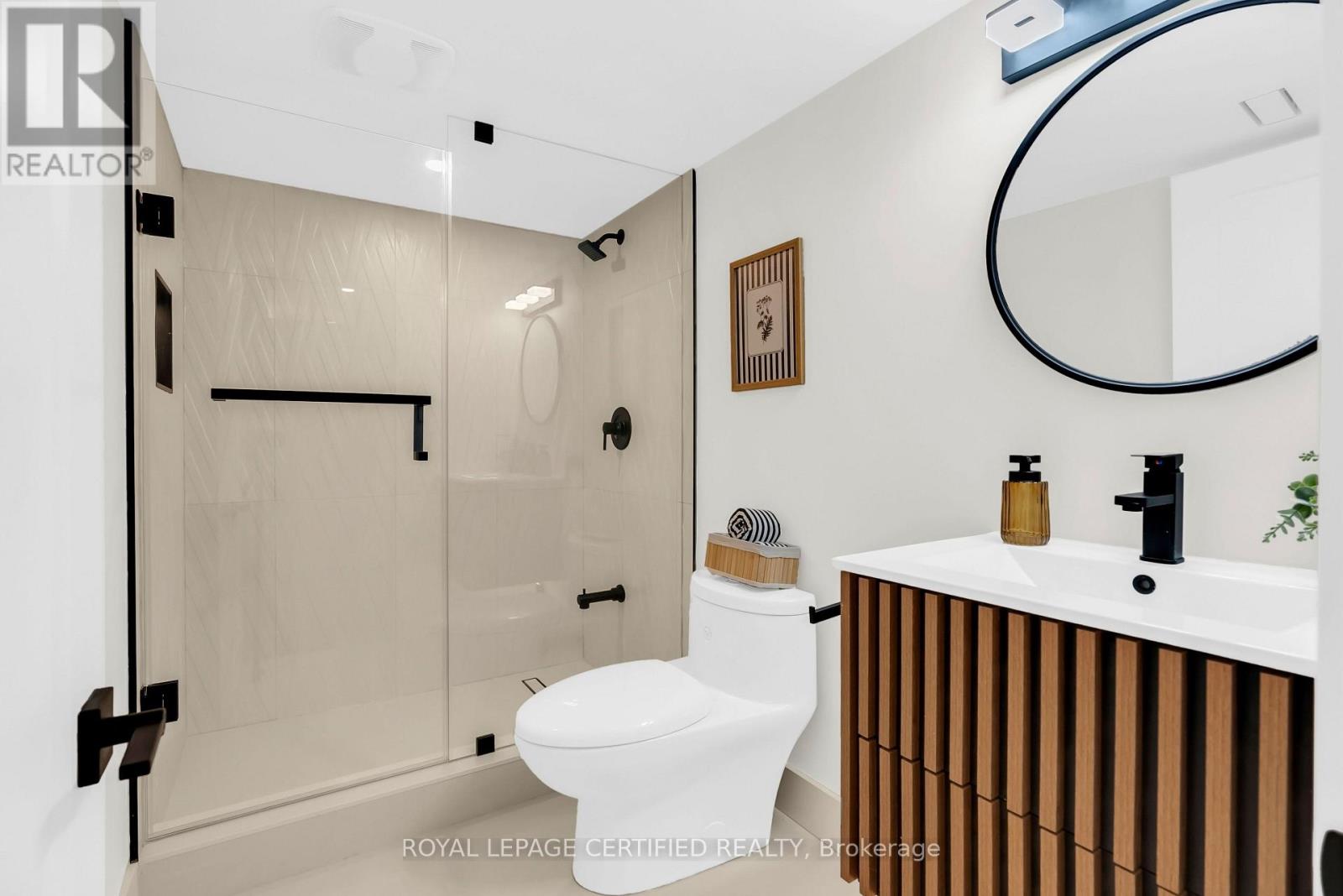 23 Charlie Jordan Road, Toronto, Ontario  M9M 0B7 - Photo 39 - W13695308