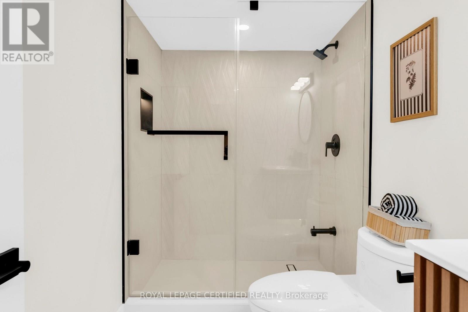 23 Charlie Jordan Road, Toronto, Ontario  M9M 0B7 - Photo 40 - W13695308