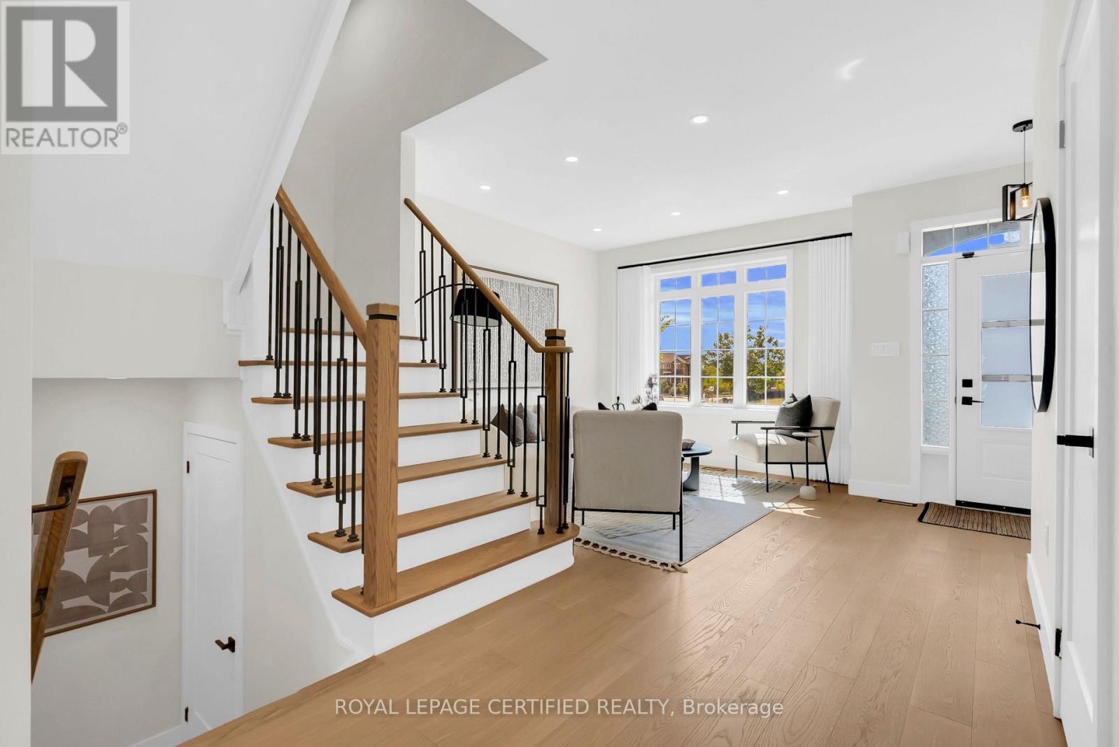 23 Charlie Jordan Road, Toronto, Ontario  M9M 0B7 - Photo 6 - W13695308