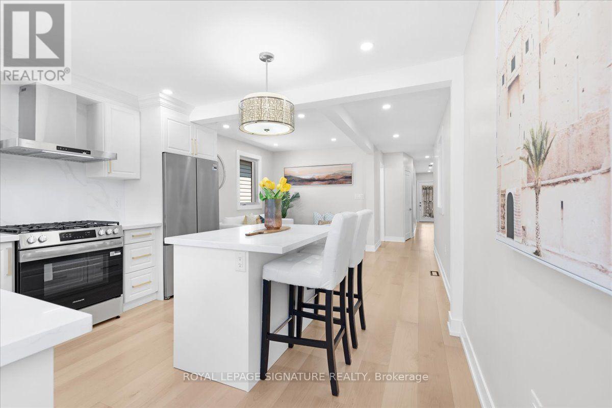 234 Nairn Avenue, Toronto, Ontario  M6E 4H4 - Photo 15 - W13695310