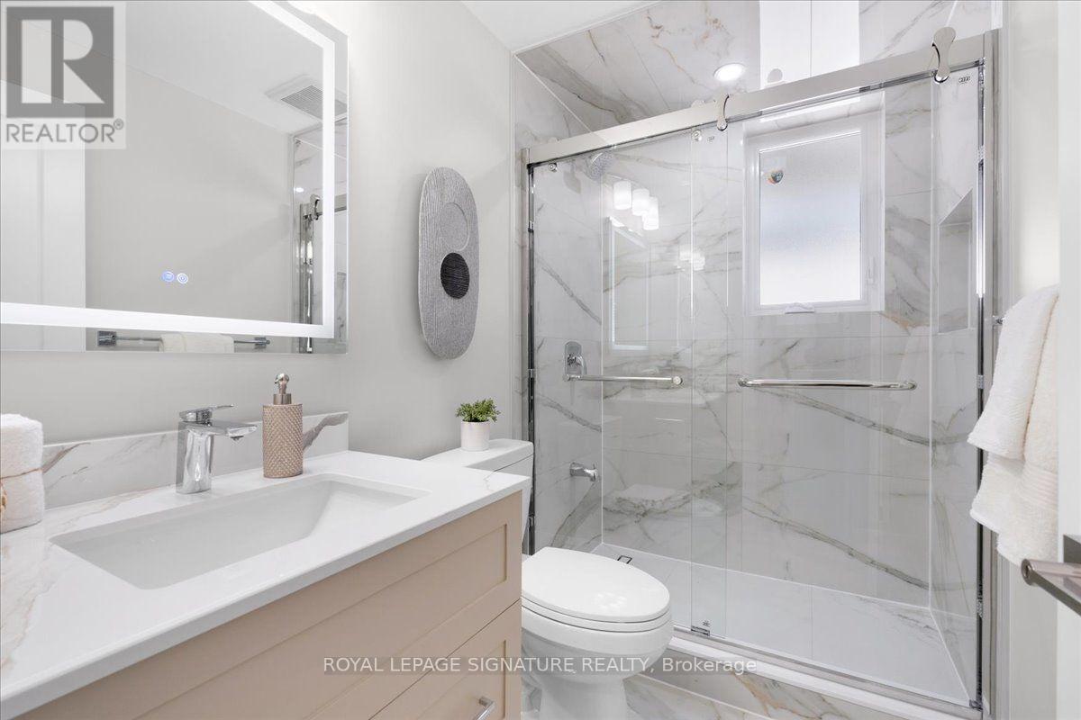 234 Nairn Avenue, Toronto, Ontario  M6E 4H4 - Photo 20 - W13695310
