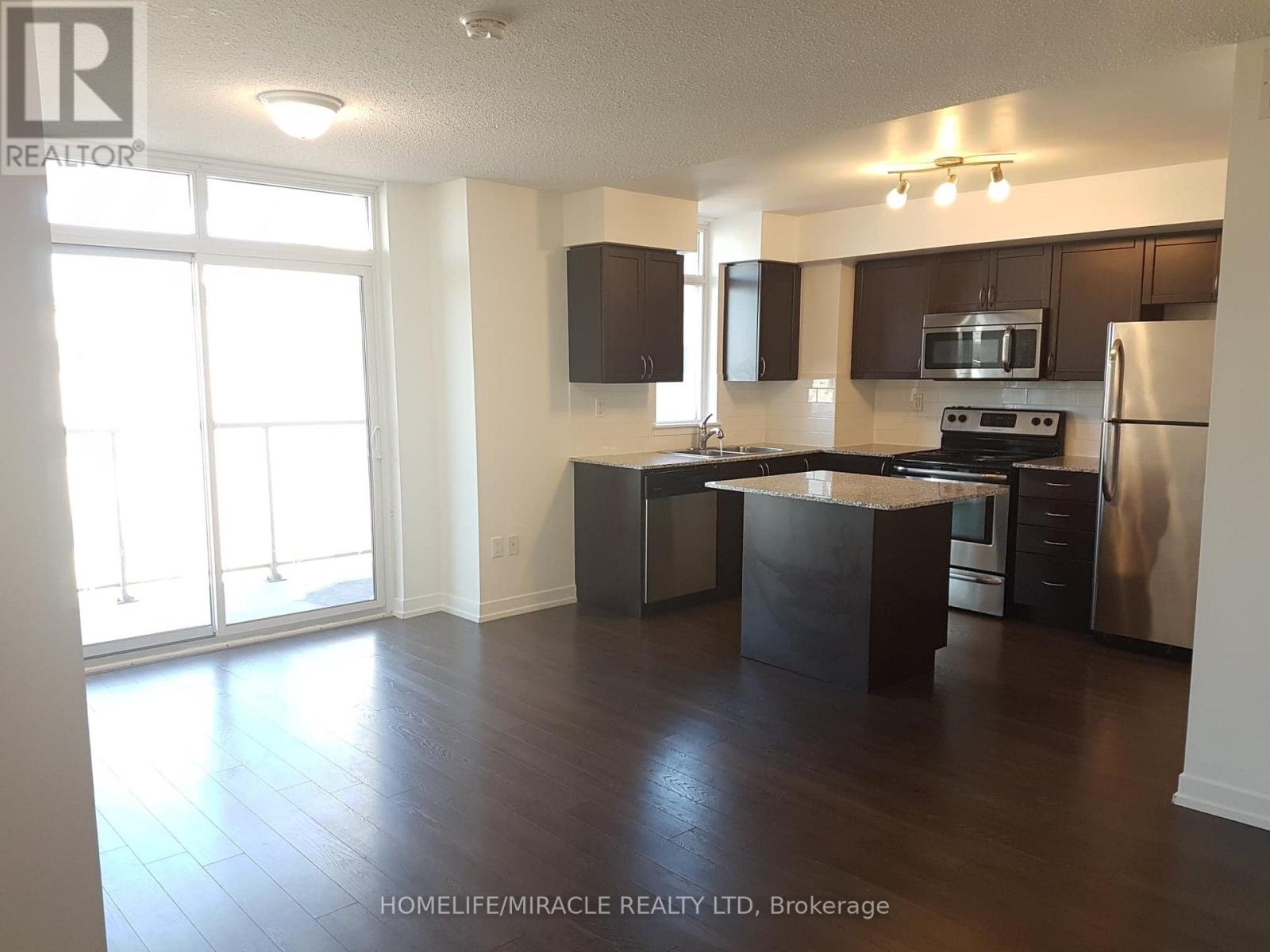 423 - 816 Lansdowne Avenue, Toronto, Ontario  M6H 4K6 - Photo 6 - W13695320