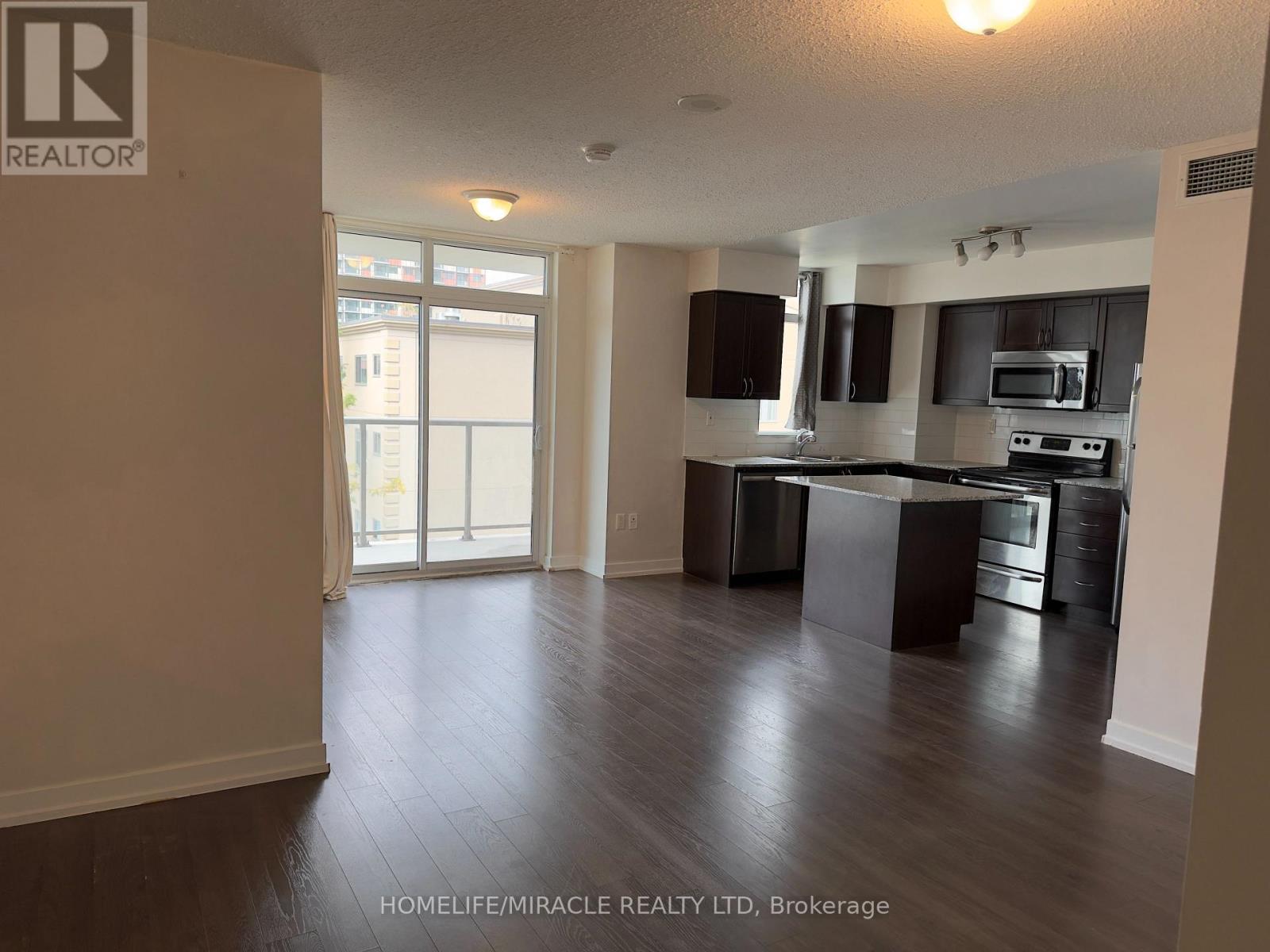 423 - 816 Lansdowne Avenue, Toronto, Ontario  M6H 4K6 - Photo 7 - W13695320