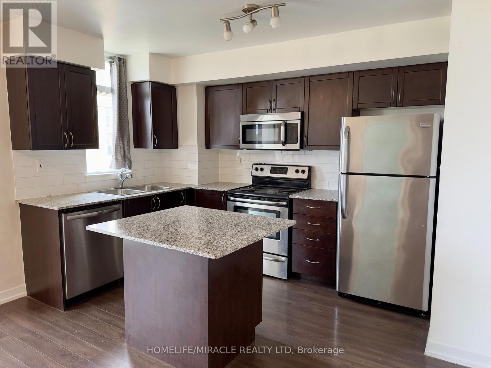 423 - 816 Lansdowne Avenue, Toronto, Ontario  M6H 4K6 - Photo 8 - W13695320