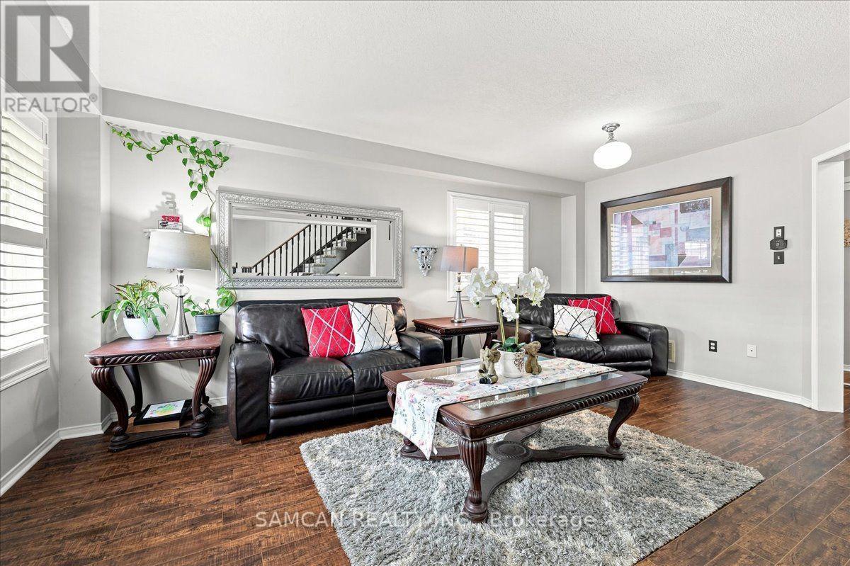 12 Hollinrake Avenue, Brantford, Ontario  N3T 0A6 - Photo 5 - X13695018