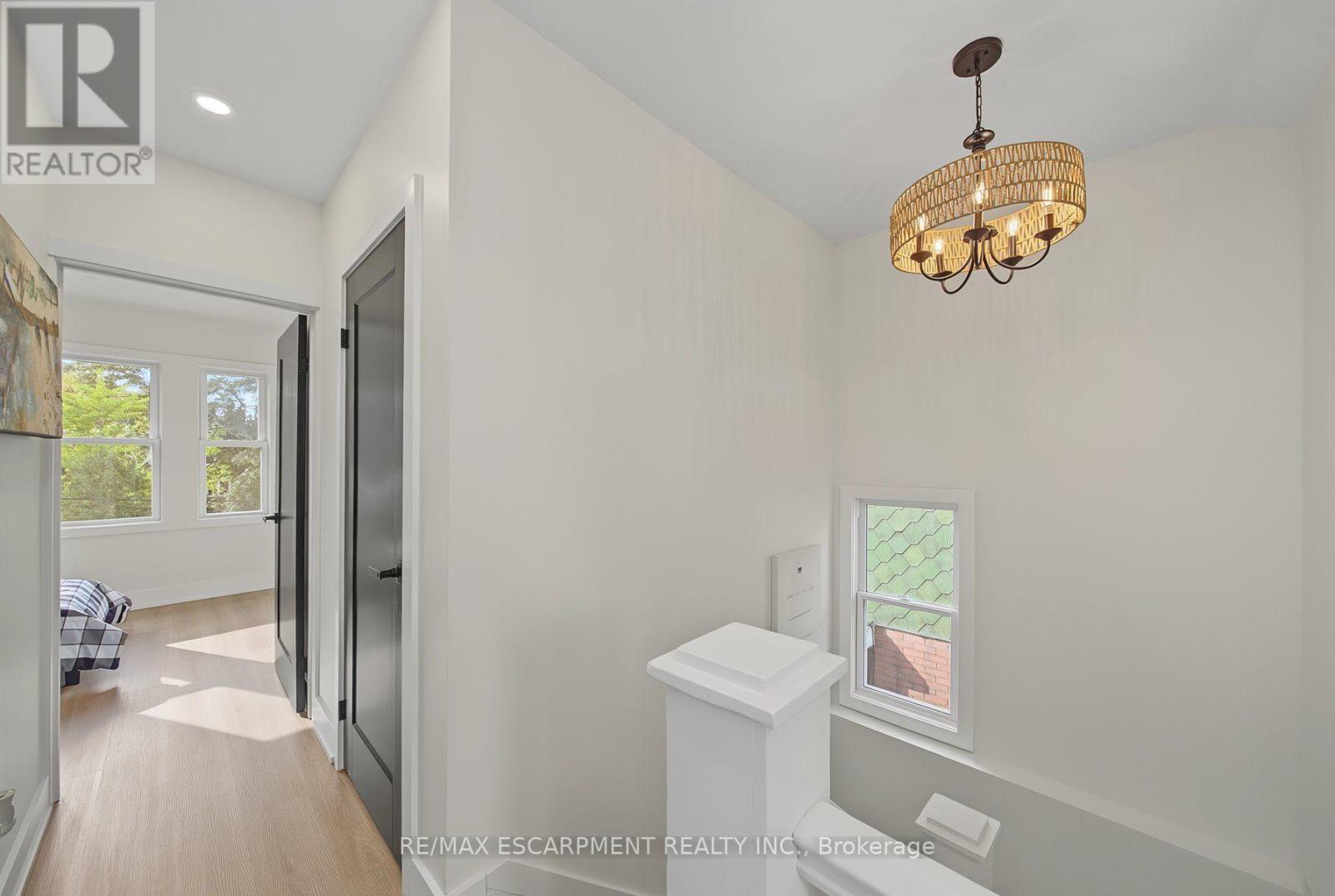 234 Balmoral Avenue S, Hamilton, Ontario  L8M 3K7 - Photo 15 - X13695038
