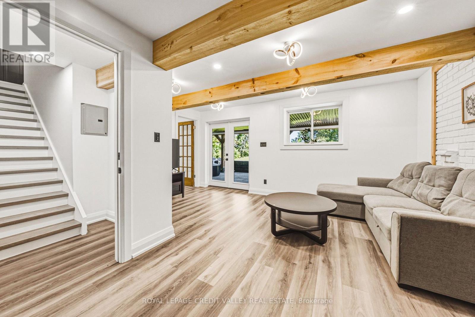 8 Ewen Street, Kawartha Lakes, Ontario  K0M 2B0 - Photo 20 - X13695050