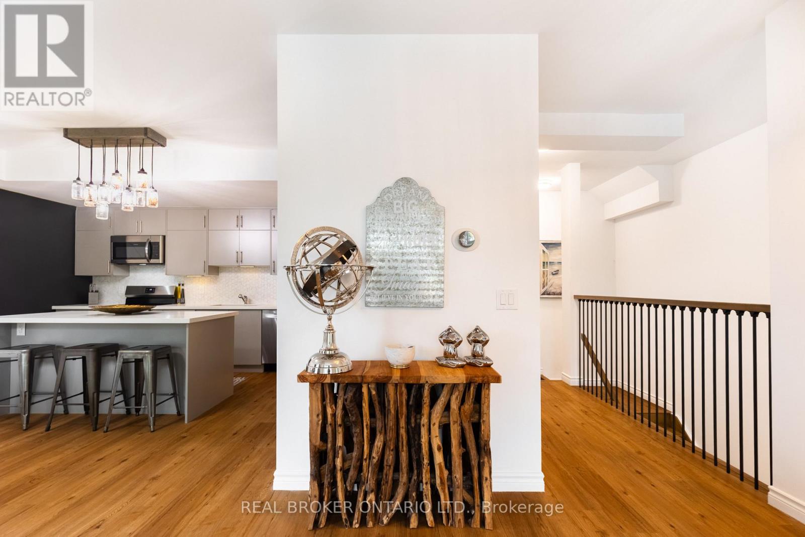 6 Suncrest Lane, Huntsville, Ontario  P1H 1G1 - Photo 12 - X13695098