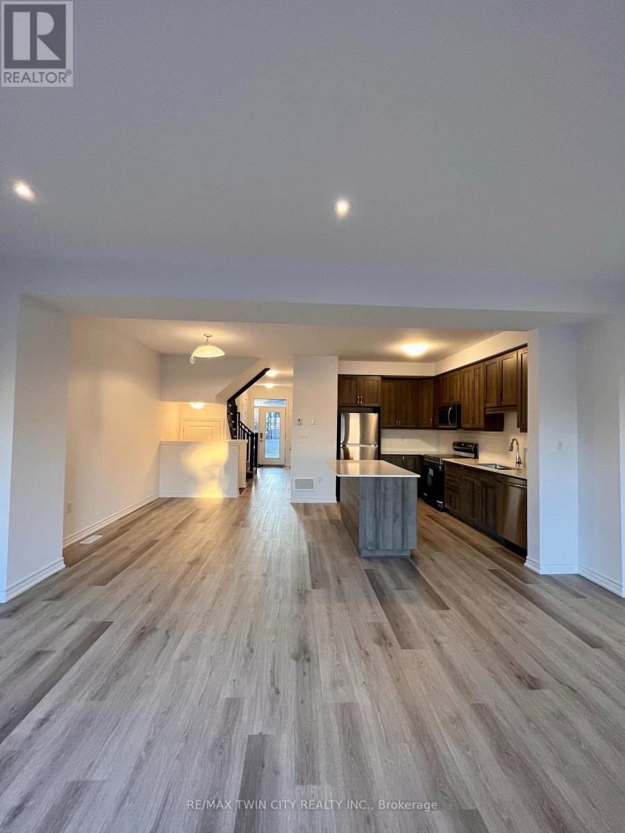 2 - 461 Blackburn Drive, Brantford, Ontario  N3T 0W9 - Photo 3 - X13695122