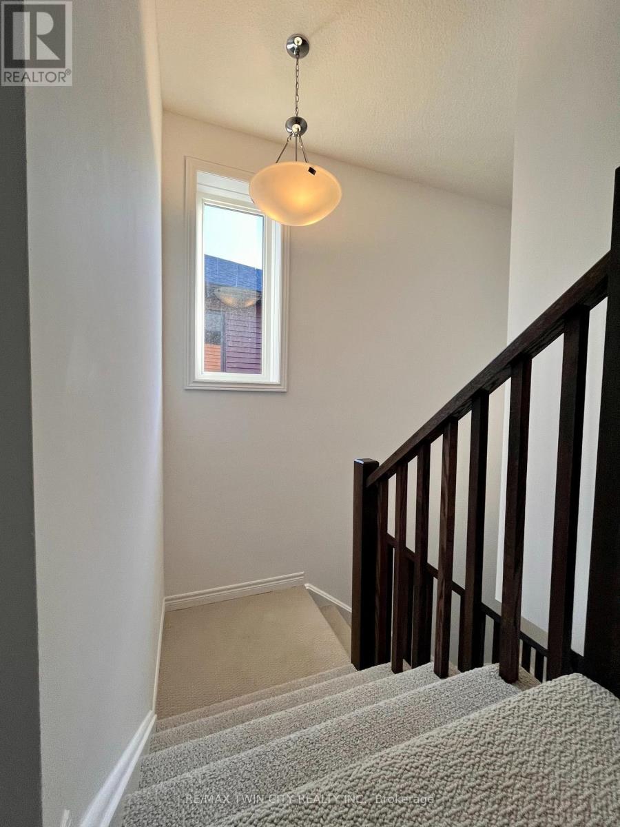 2 - 461 Blackburn Drive, Brantford, Ontario  N3T 0W9 - Photo 9 - X13695122