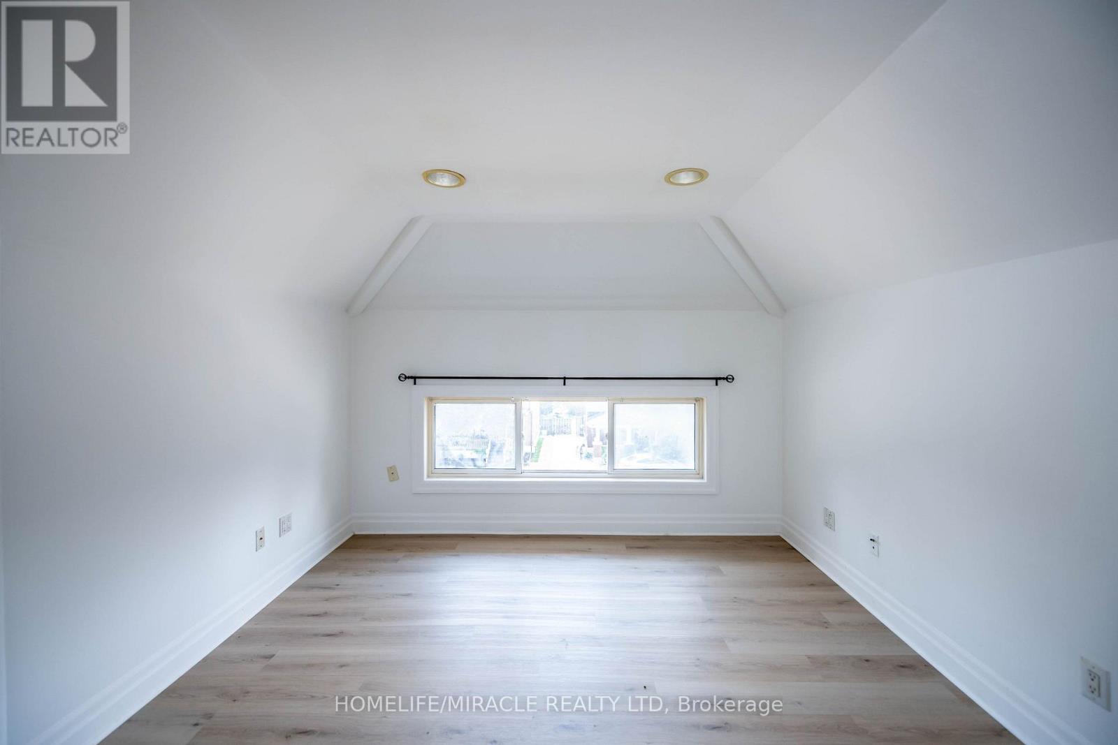 2 - 4975 Mcrae Street, Niagara Falls, Ontario  L2E 1P2 - Photo 15 - X13695178