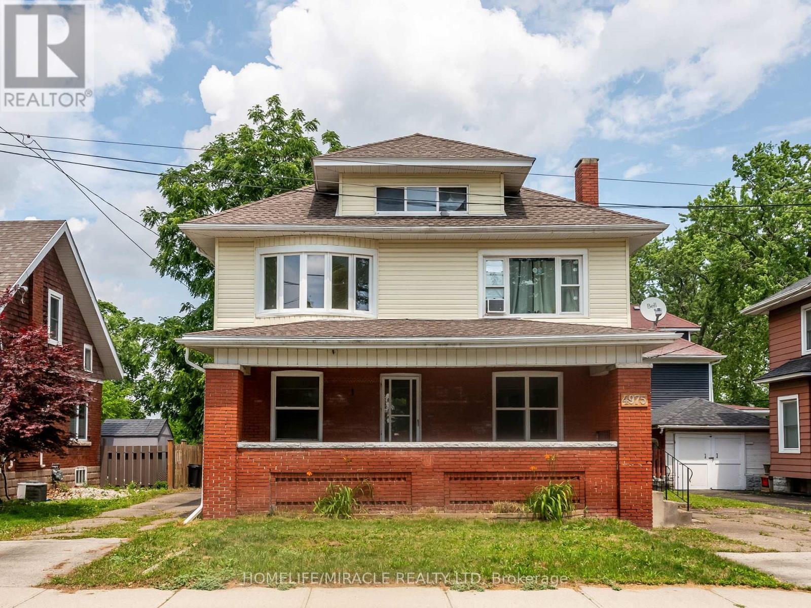 2 - 4975 Mcrae Street, Niagara Falls, Ontario  L2E 1P2 - Photo 2 - X13695178