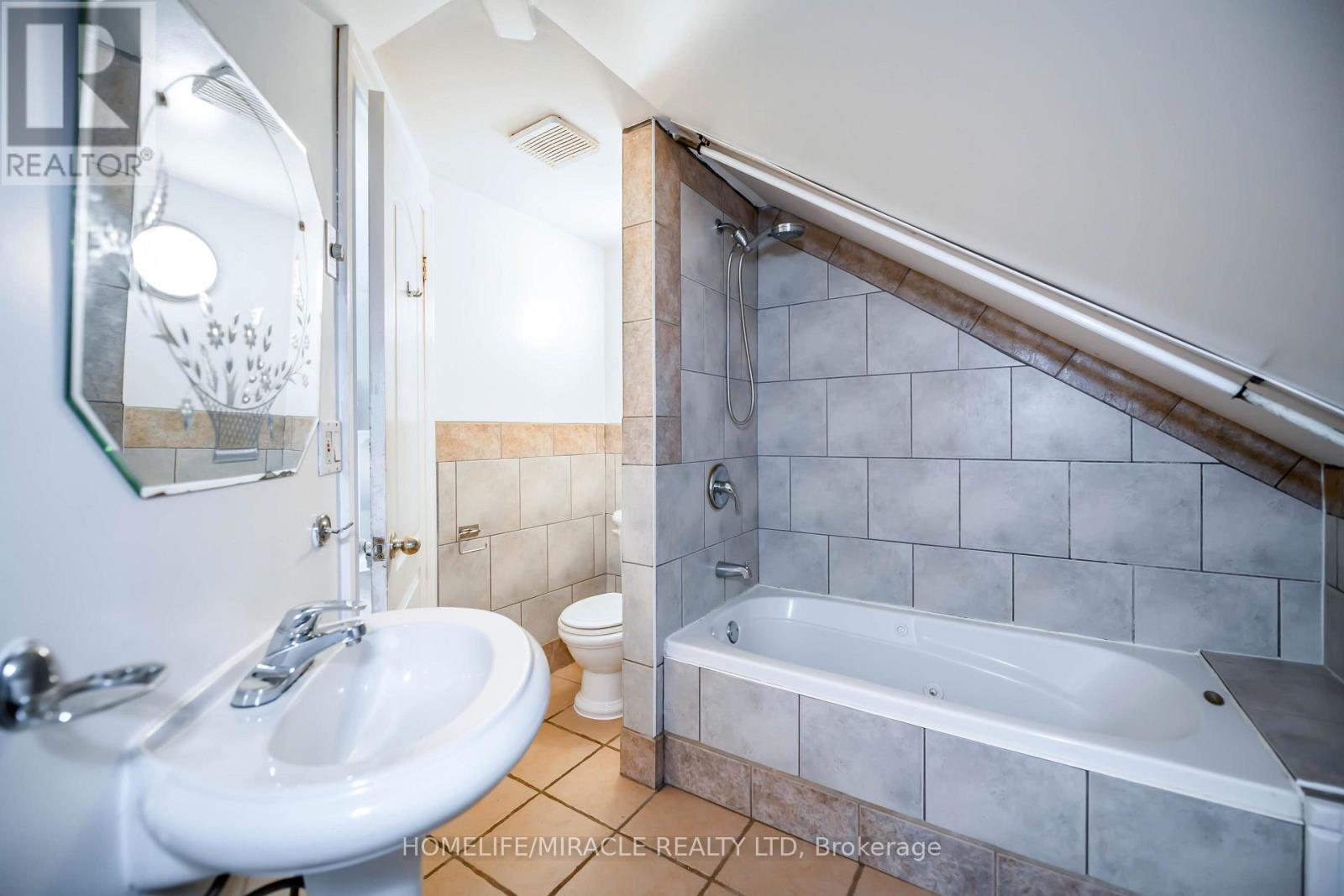 2 - 4975 Mcrae Street, Niagara Falls, Ontario  L2E 1P2 - Photo 21 - X13695178