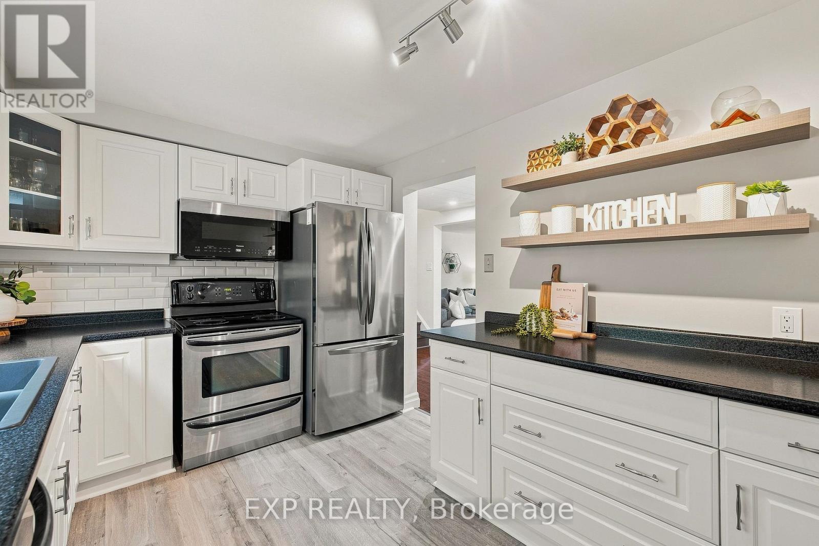 13 - 220 Salisbury Avenue, Cambridge, Ontario  N1S 1K5 - Photo 12 - X13695196