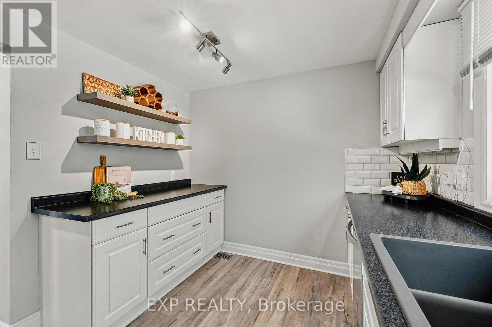 13 - 220 Salisbury Avenue, Cambridge, Ontario  N1S 1K5 - Photo 14 - X13695196