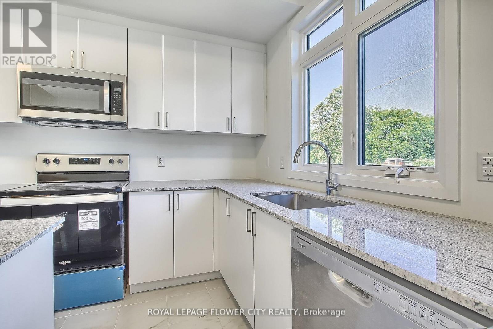 69 Sidney Rose Common, St. Catharines, Ontario  L2T 0B3 - Photo 13 - X13695314