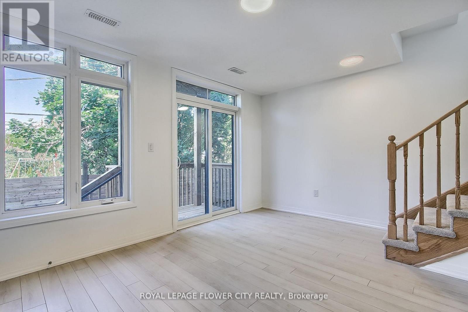 69 Sidney Rose Common, St. Catharines, Ontario  L2T 0B3 - Photo 37 - X13695314