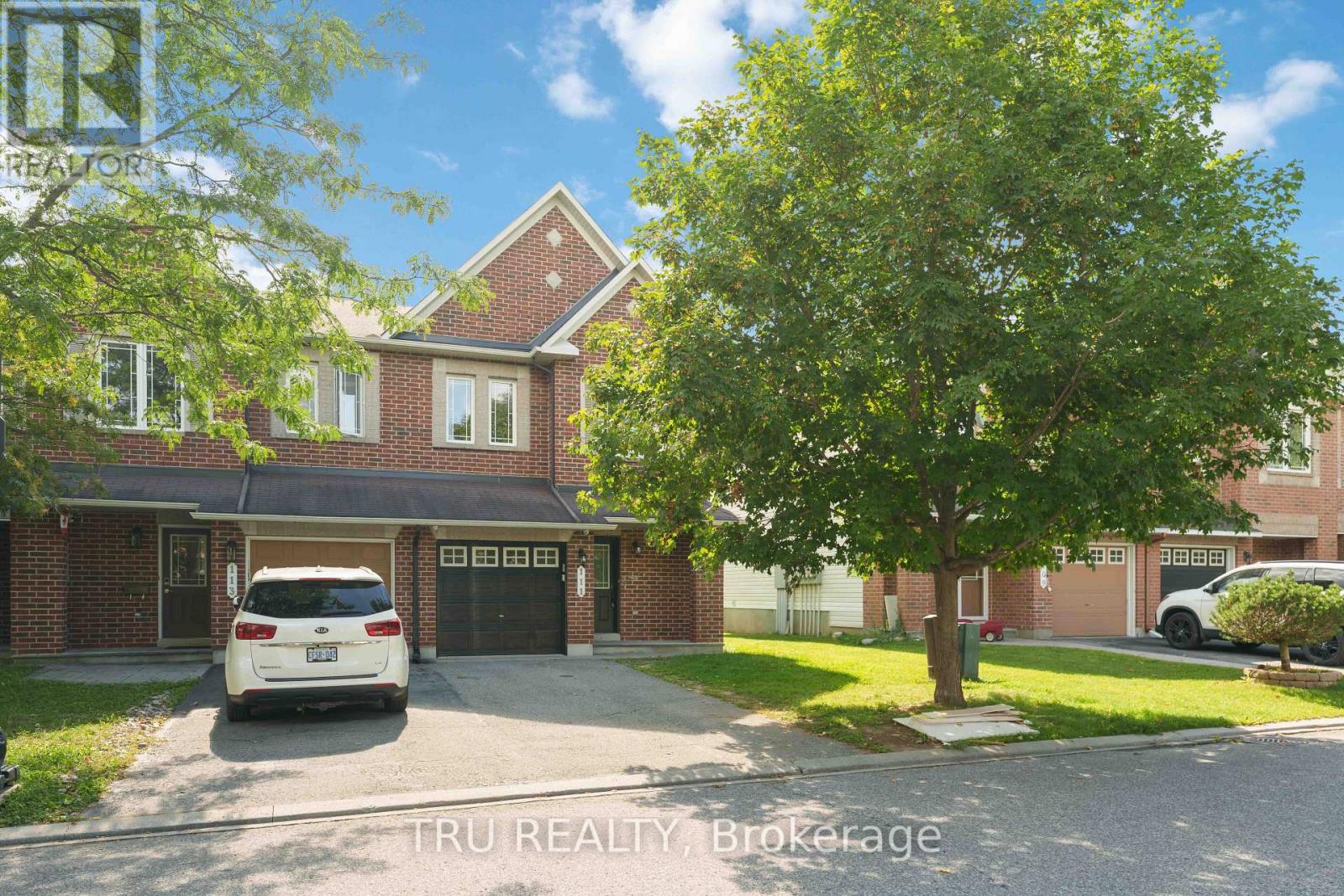 111 WOODMILL TERRACE, Ottawa, Ontario