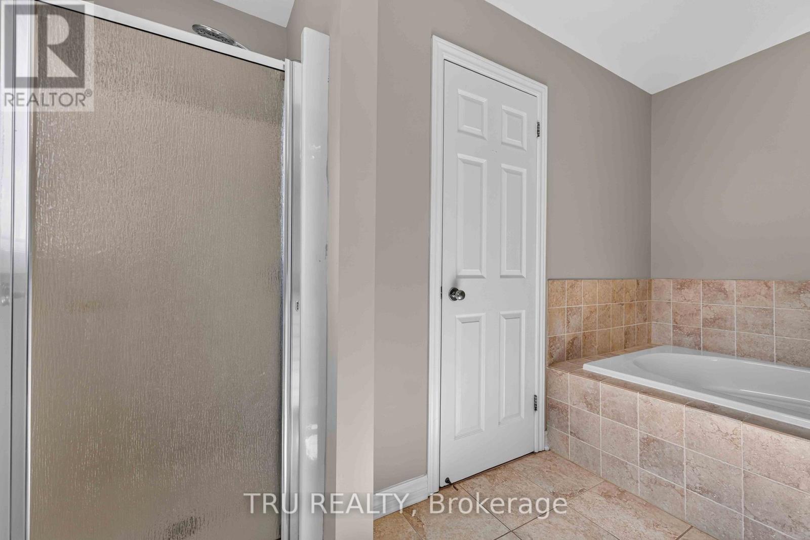111 Woodmill Terrace, Ottawa, Ontario  K2K 0B8 - Photo 16 - X13689450