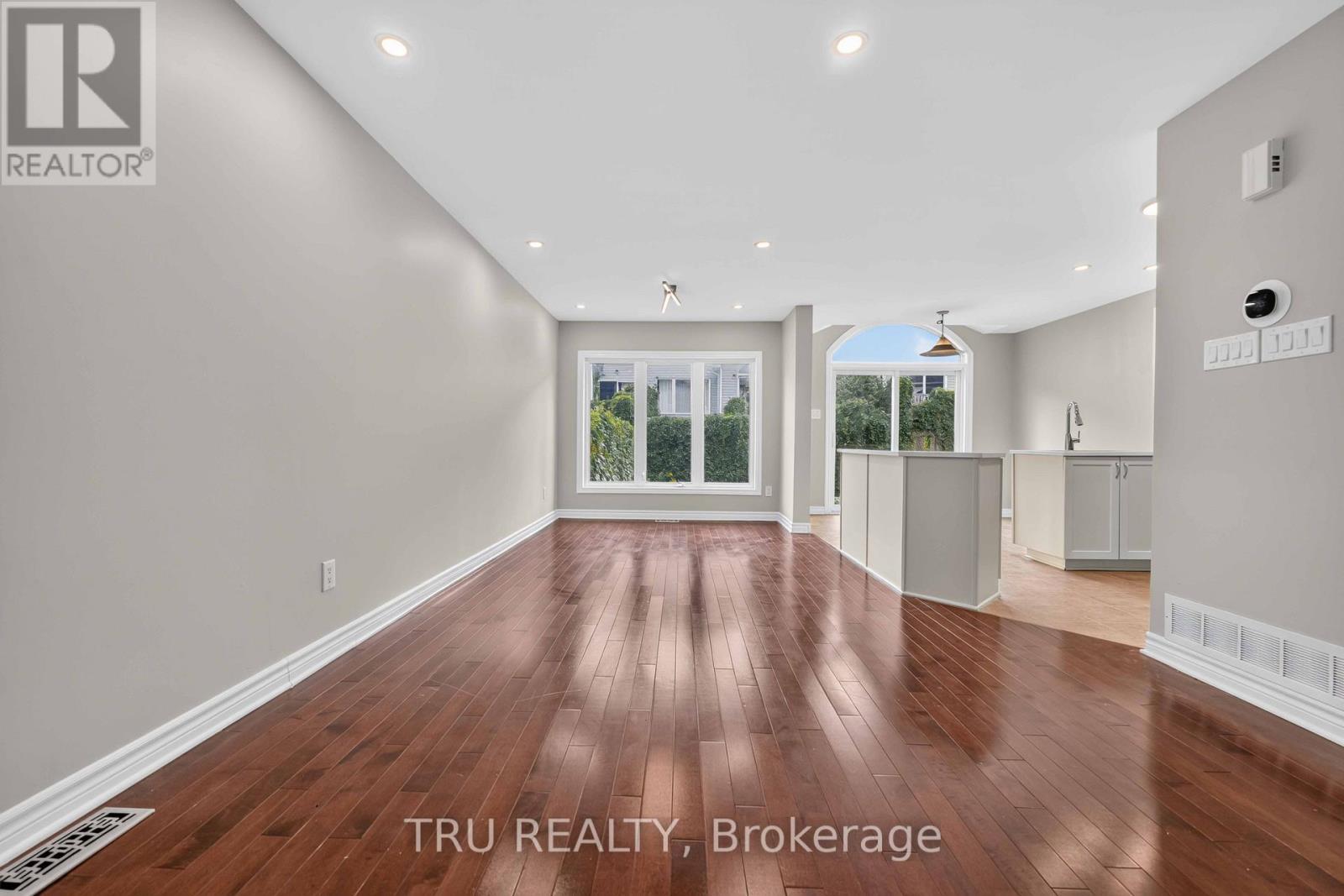 111 Woodmill Terrace, Ottawa, Ontario  K2K 0B8 - Photo 6 - X13689450
