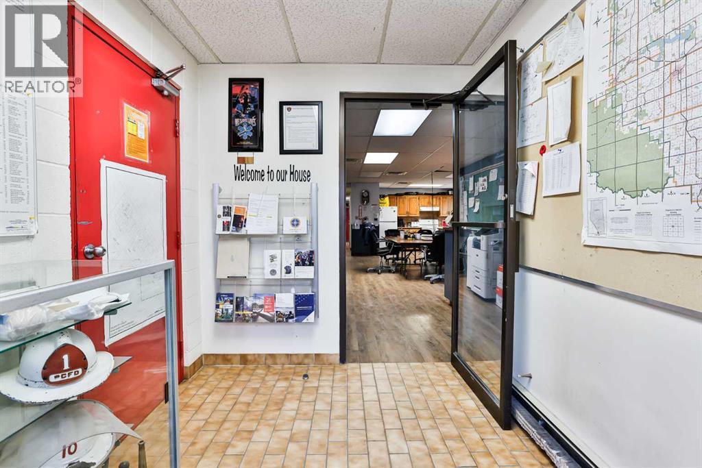 655 Charlotte Street S, Pincher Creek, Alberta  T0K 1W0 - Photo 11 - A2282656
