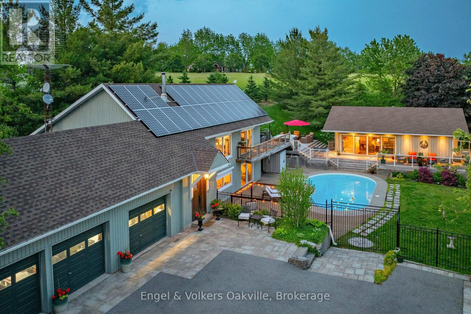 330 Mountsberg Road, Hamilton, Ontario  L0P 1B0 - Photo 2 - X13463172