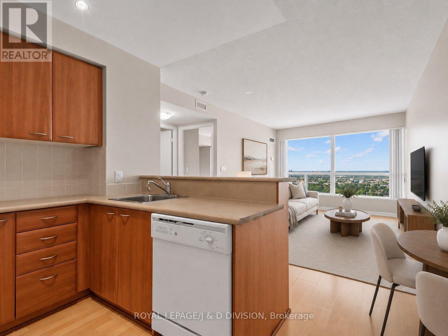 3002 - 38 Lee Centre Drive, Toronto, Ontario  M1H 3J7 - Photo 3 - E13695198