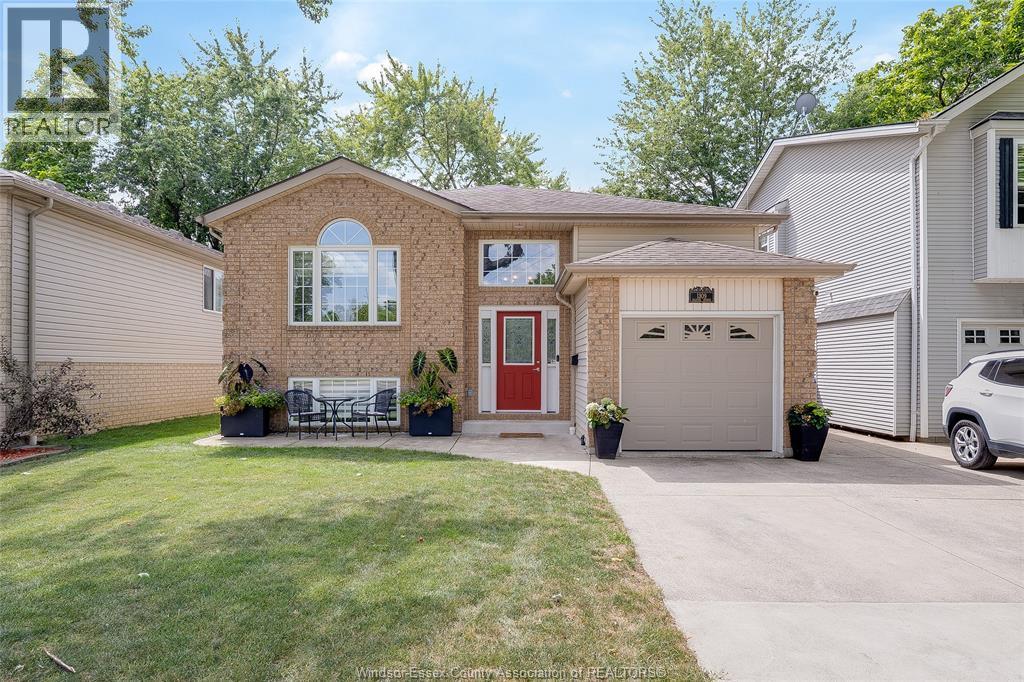 MLS# 26020190: 1309 ELLROSE, Windsor, Canada