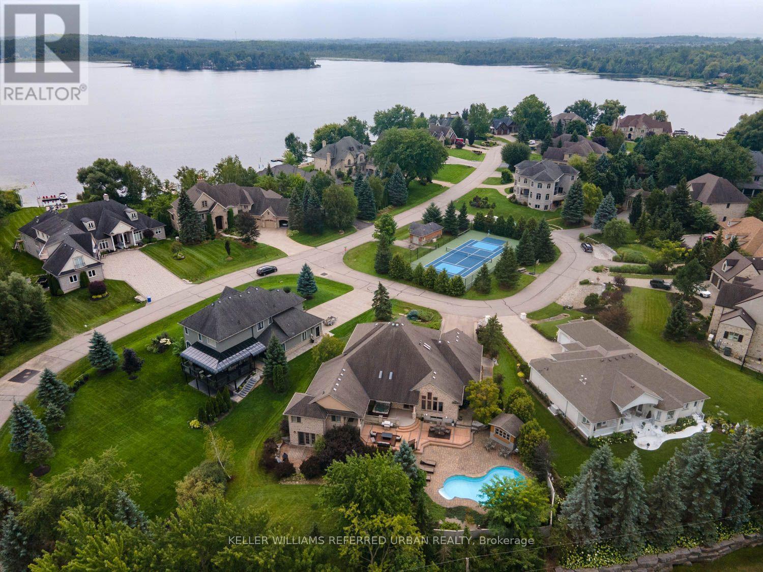 16 SEIFERT COURT, Puslinch, Ontario