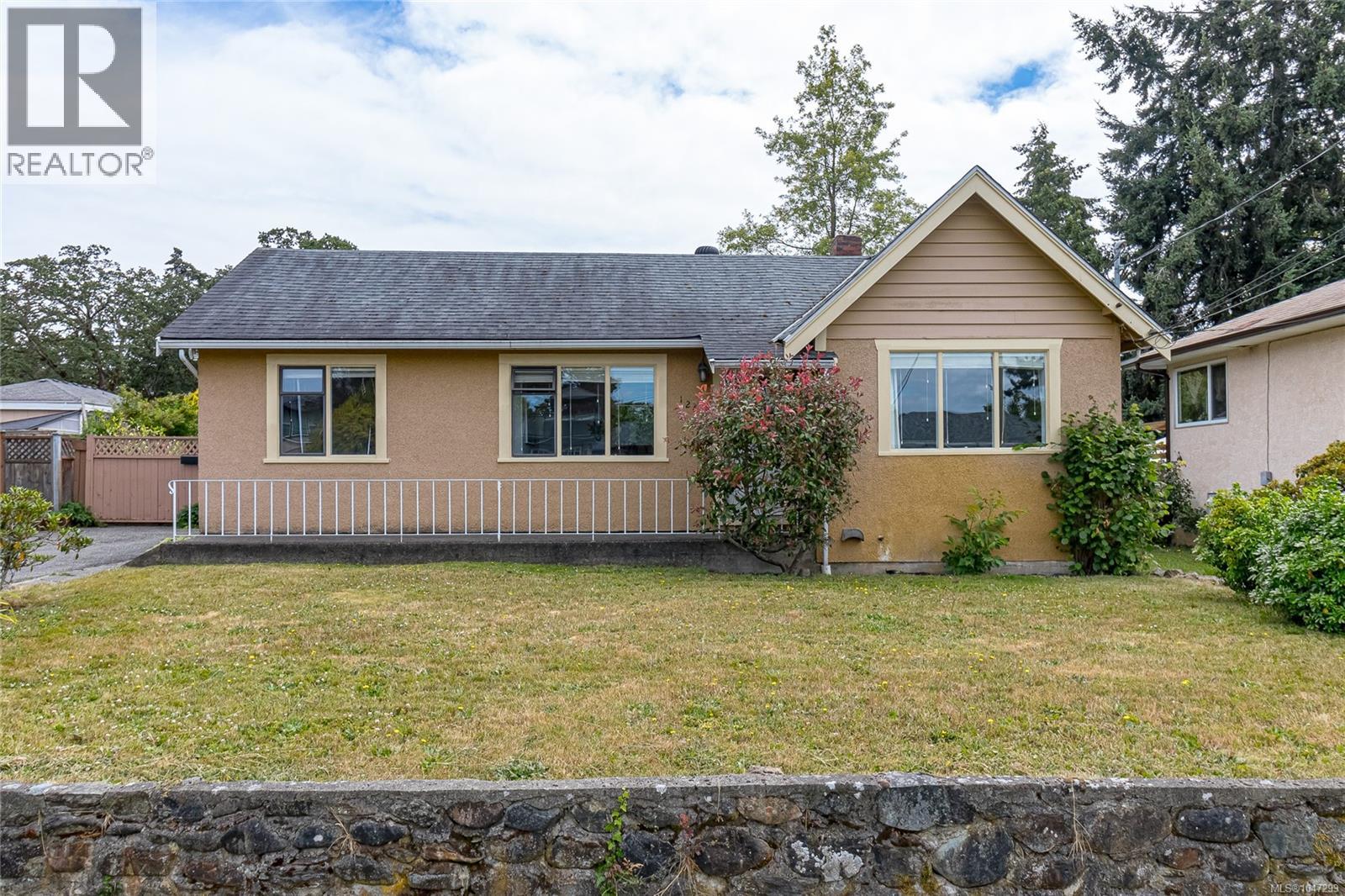 1263 Garkil Rd, Saanich, British Columbia