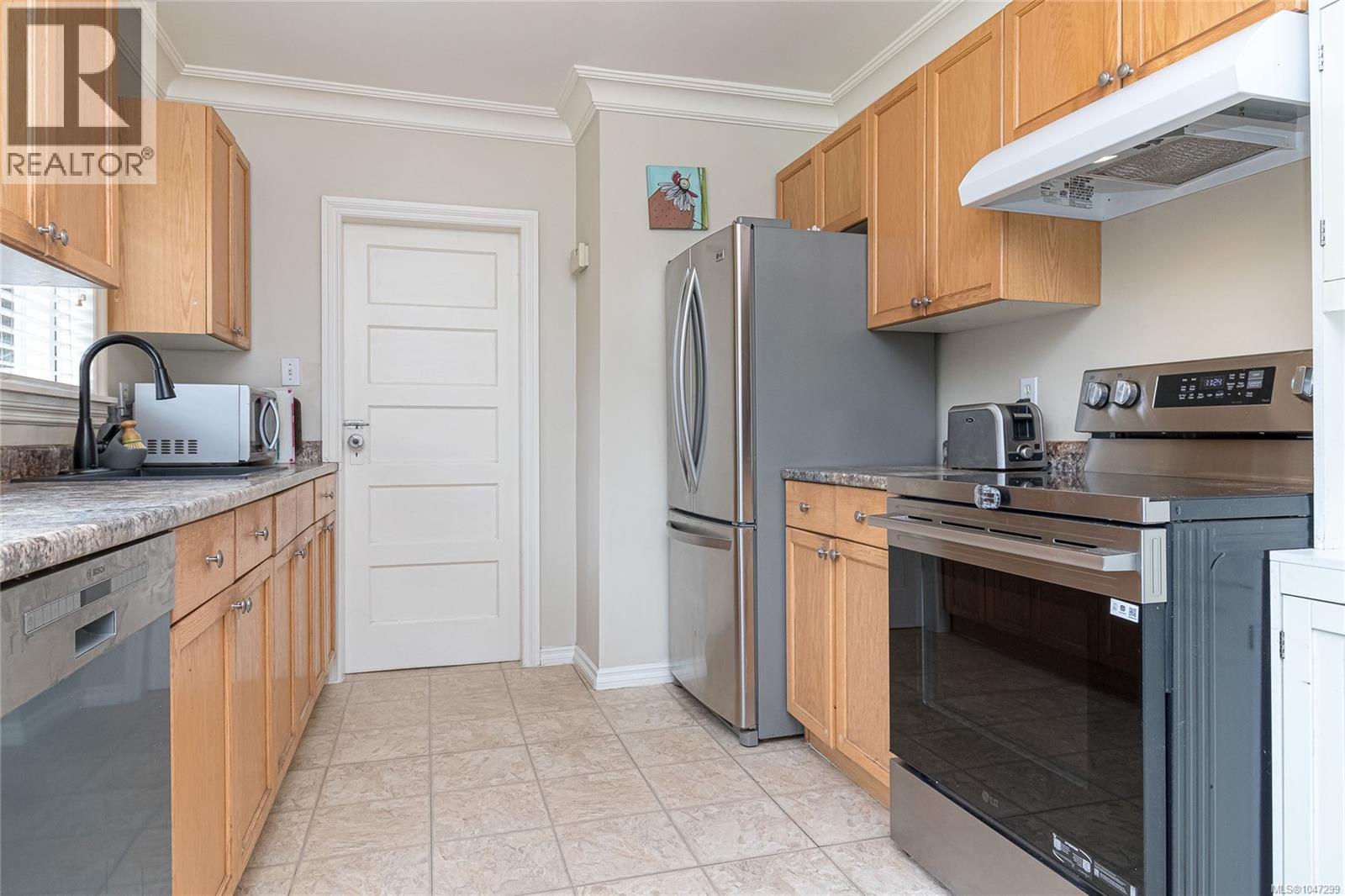 1263 Garkil Rd, Saanich, British Columbia  V8P 2L2 - Photo 15 - 1047299