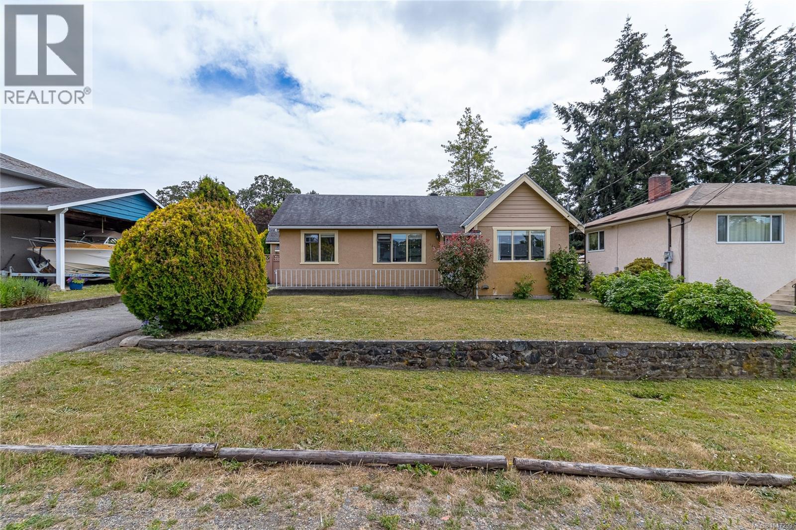 1263 Garkil Rd, Saanich, British Columbia  V8P 2L2 - Photo 2 - 1047299
