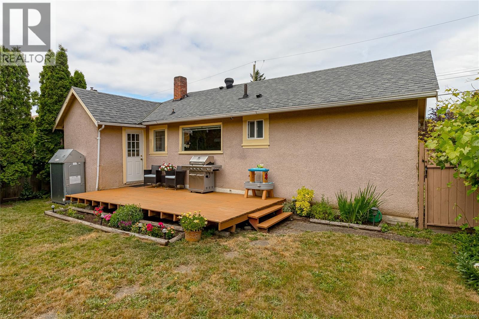 1263 Garkil Rd, Saanich, British Columbia  V8P 2L2 - Photo 24 - 1047299