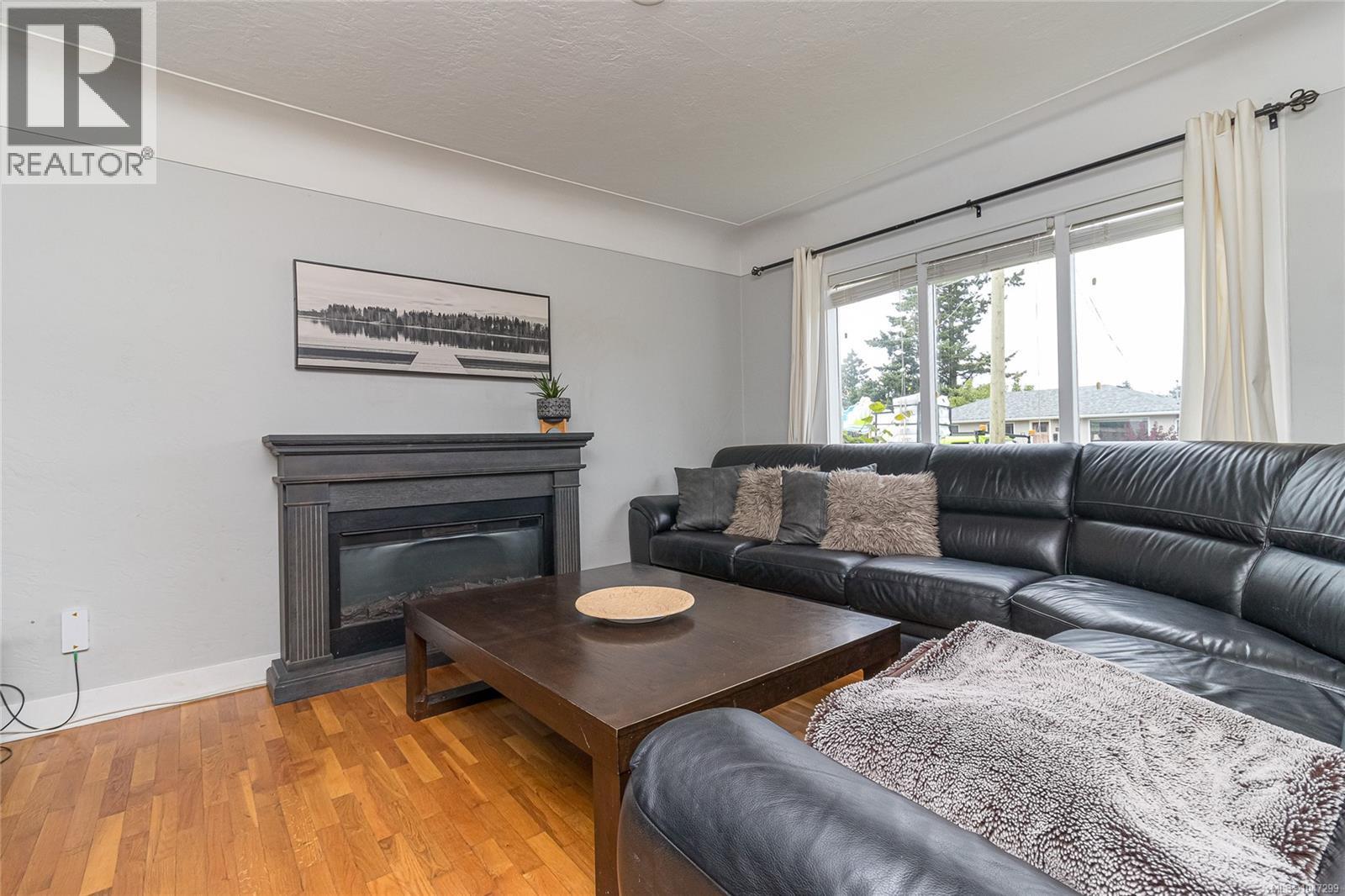 1263 Garkil Rd, Saanich, British Columbia  V8P 2L2 - Photo 9 - 1047299